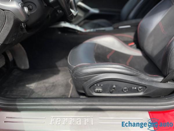 FERRARI F12 BERLINETTA F12 Berlinetta V12 6.0 740ch 