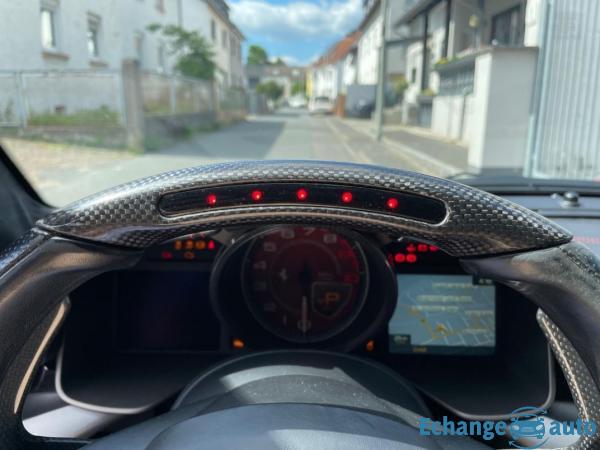 FERRARI F12 BERLINETTA F12 Berlinetta V12 6.0 740ch 