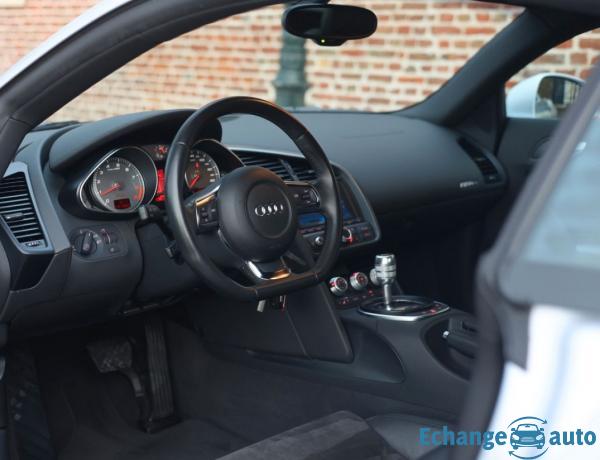 AUDI R8 R8 V8 4.2 FSI 420 Quattro R-Tronic