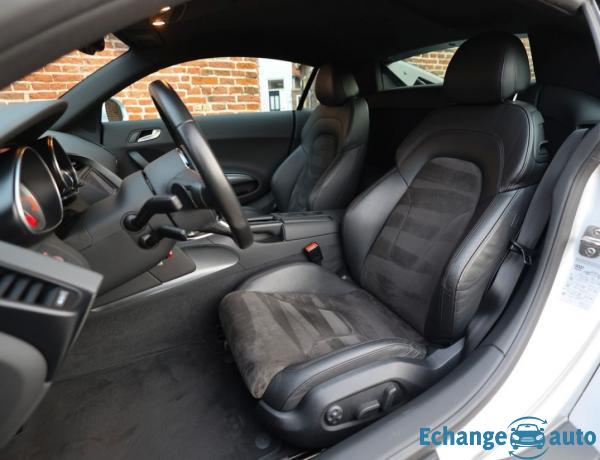 AUDI R8 R8 V8 4.2 FSI 420 Quattro R-Tronic