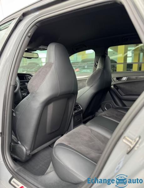 AUDI RS4 AVANT RS4 Avant V8 4.2 FSI 450 Quattro 