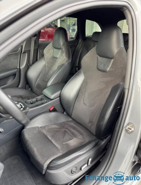 AUDI RS4 AVANT RS4 Avant V8 4.2 FSI 450 Quattro 