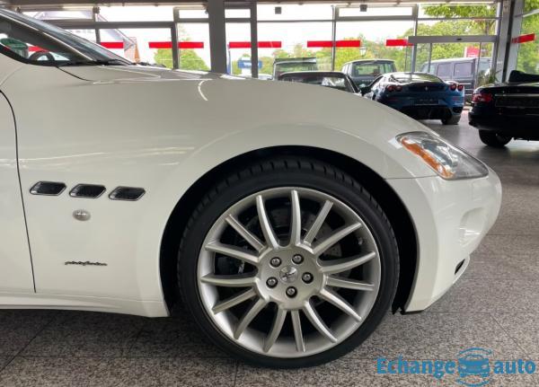 MASERATI GRANCABRIO GranCabrio 4.7 V8 A