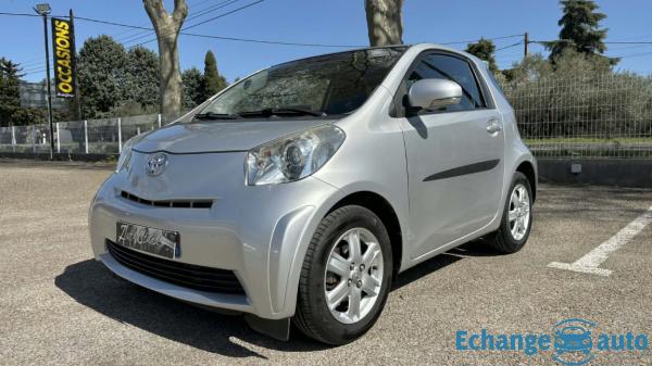 TOYOTA IQ iQ 68 VVT-i 