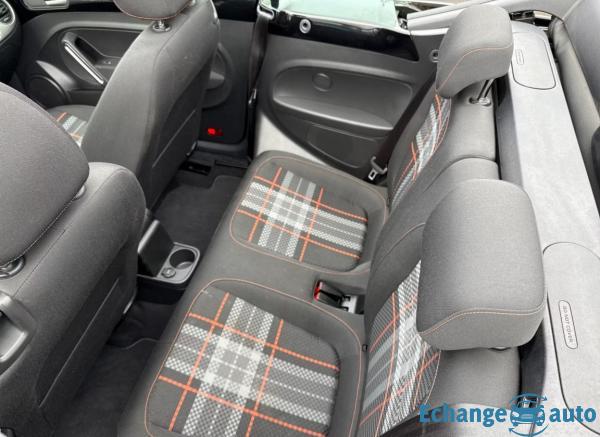 VOLKSWAGEN COCCINELLE CABRIOLET Coccinelle Cabriolet 1.4 TSI 150 club garantie 12 mois 