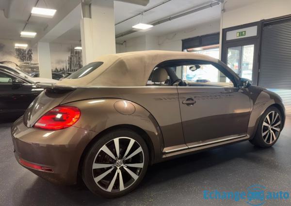 VOLKSWAGEN COCCINELLE CABRIOLET Coccinelle Cabriolet 2.0 TDI 150 DSG6 R-Line Design