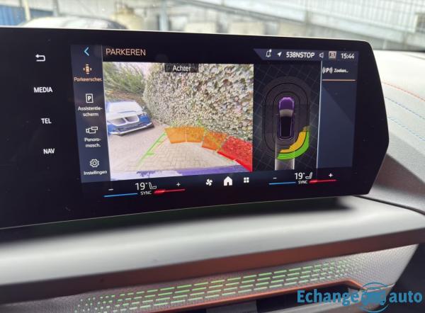 BMW SERIE 1 F40 120i 178 ch M Sport Hybride