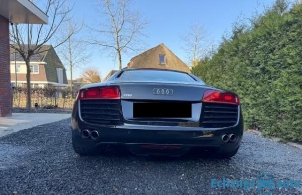 AUDI R8 R8 V8 4.2 FSI 420 Quattro