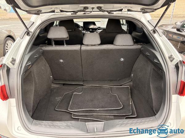 TOYOTA C-HR HYBRIDE 122 Dynamic