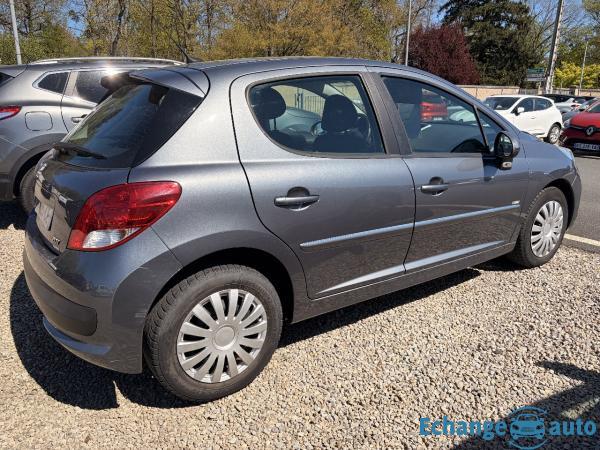 PEUGEOT 207 1.6 HDI 90 Active