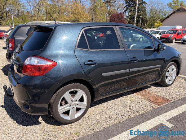 TOYOTA AURIS 126 D-4D Sportline