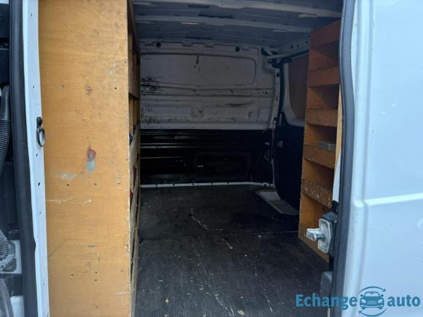 RENAULT TRAFIC FOURGON TRAFIC FGN L1H1 1000 KG DCI 95 E6 GRAND CONFORT
