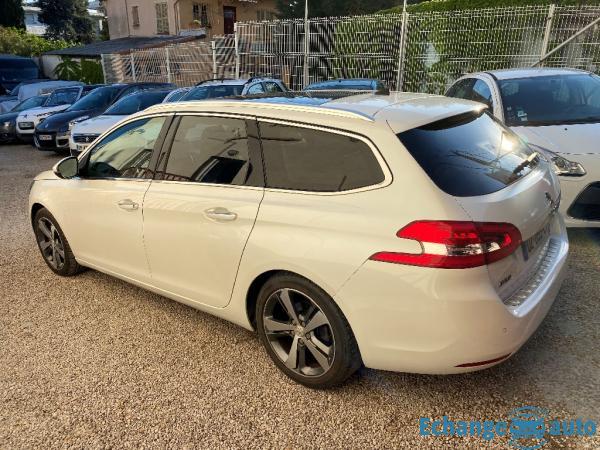 PEUGEOT 308 SW 1.2 PureTech 130ch SetS EAT6 Féline