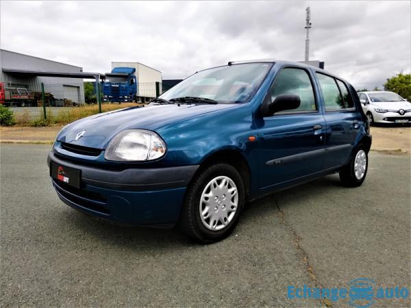 Renault Clio 2 Phase1 1.2 i 60 CV