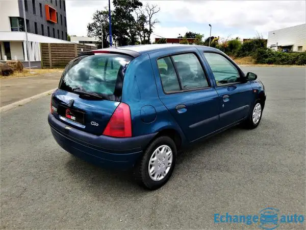 Renault Clio 2 Phase1 1.2 i 60 CV
