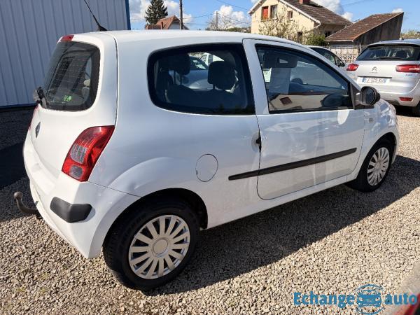 RENAULT TWINGO II 1.2i 75ch Expression