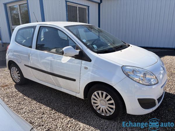 RENAULT TWINGO II 1.2i 75ch Expression