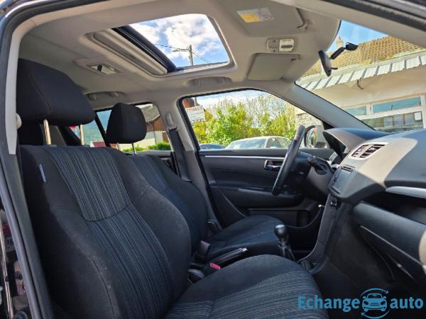 SUZUKI SWIFT 1.3 DDiS Privilège 80 000 kms TO