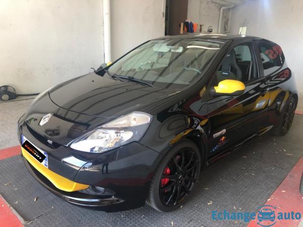 Renault Clio III RS 203 REDBULL EDITION RB7 N°301 / 350