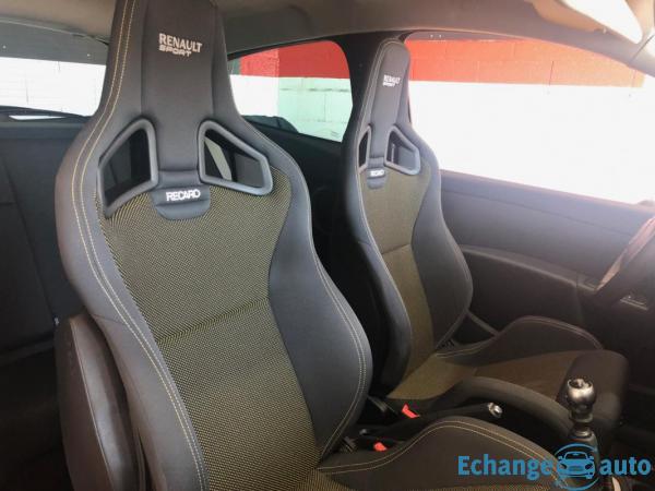 Renault Clio III RS 203 REDBULL EDITION RB7 N°301 / 350