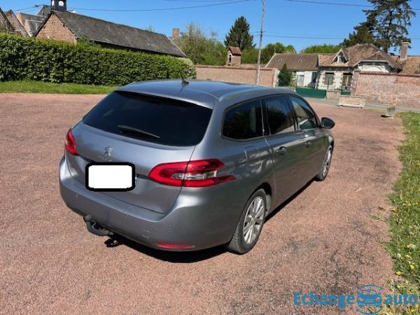 PEUGEOT 308 SW PureTech 110ch SetS BVM6 Style