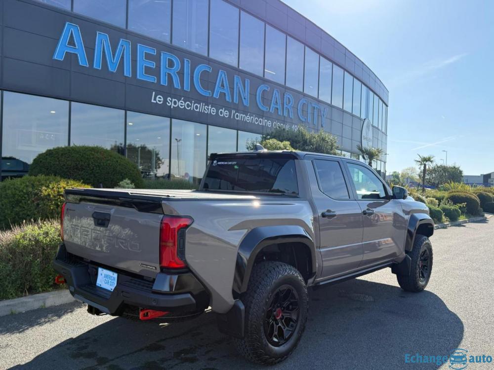 TOYOTA TACOMA