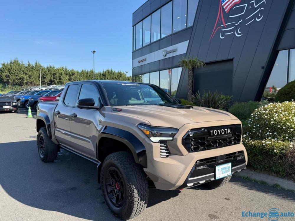 TOYOTA TACOMA