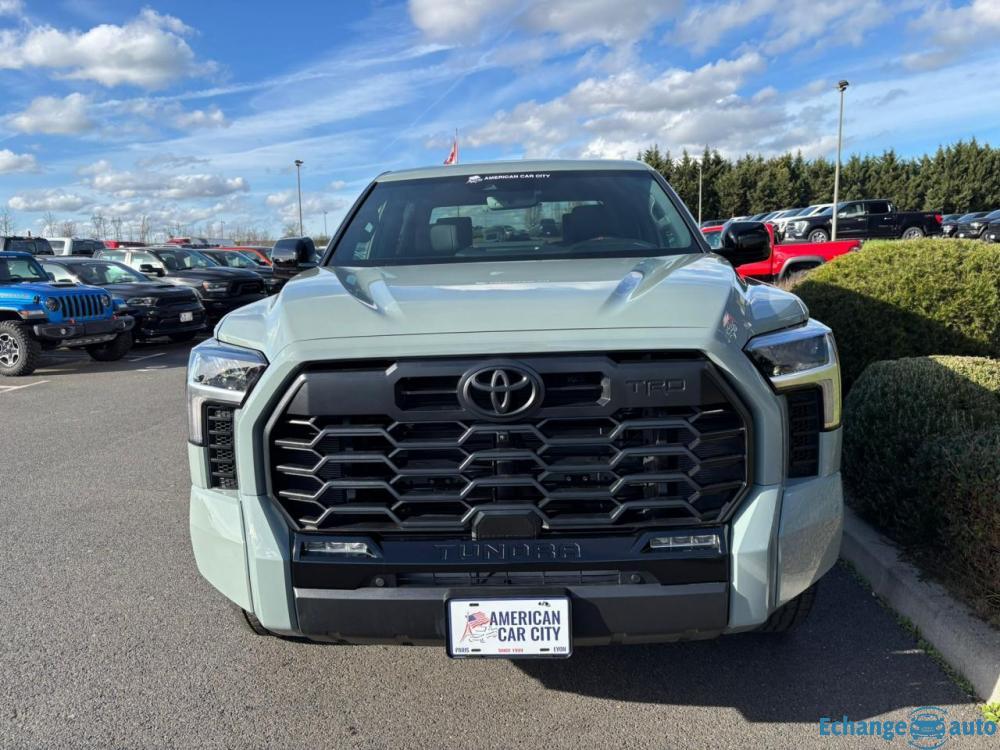 TOYOTA TUNDRA