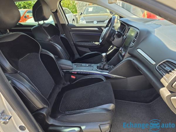 RENAULT MEGANE IV Estate TCe 130cv Intens