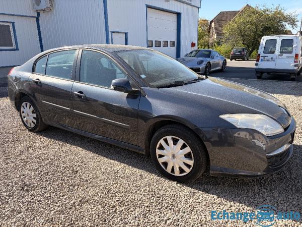 RENAULT LAGUNA III 1.5 DCI 110 Authentique