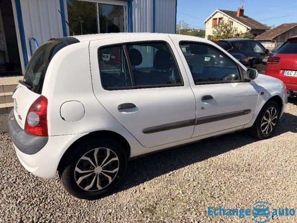 RENAULT CLIO II 1.4i 98ch Expression BVA