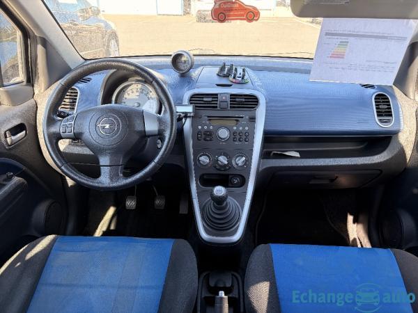 OPEL AGILA 1.0i 65ch Essentia