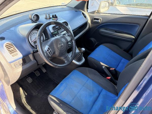 OPEL AGILA 1.0i 65ch Essentia
