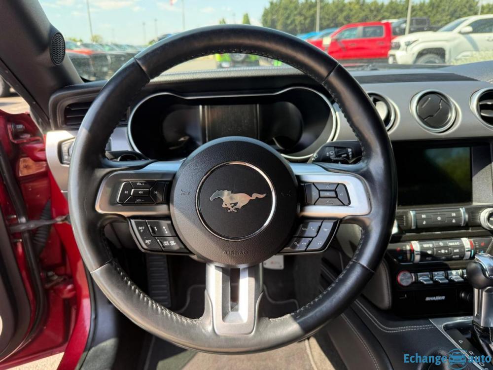 FORD MUSTANG