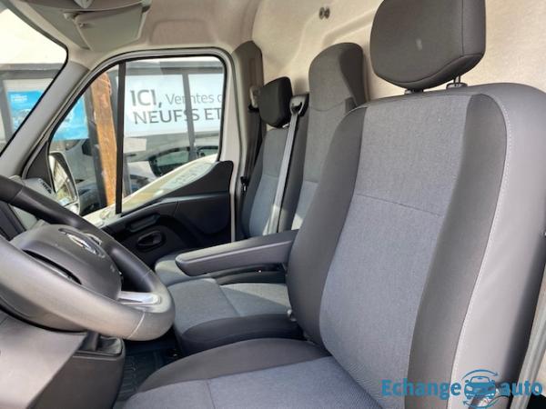 RENAULT MASTER FOURGON MASTER FGN TRAC F2800 L1H1 BLUE DCI 135 GRAND CONFORT