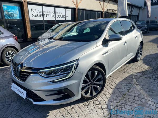 RENAULT MEGANE IV BERLINE Megane IV Berline Blue dCi 115 Techno