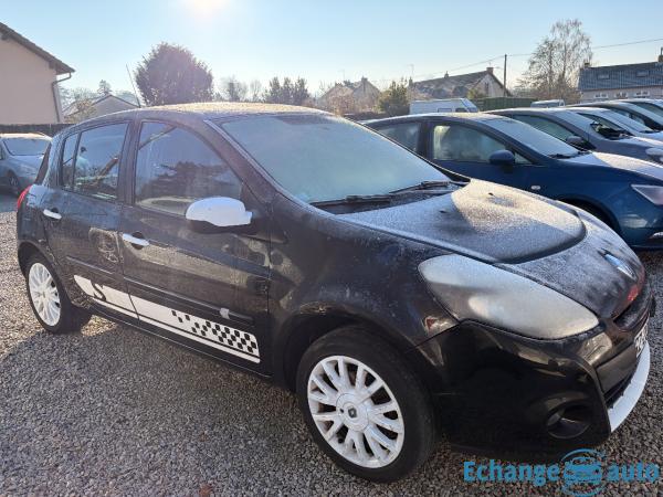 RENAULT CLIO III TCE 100 NightetDay