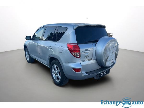 TOYOTA RAV4 III RAV4 2.0 Executive