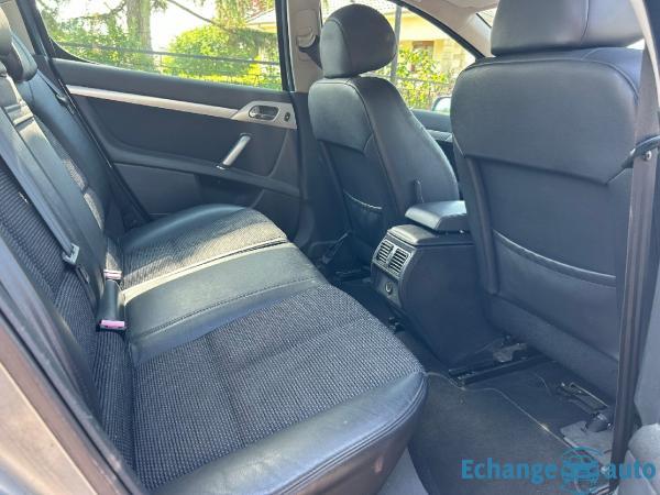PEUGEOT 407 2.0 HDi 16v Exécutive FAP 