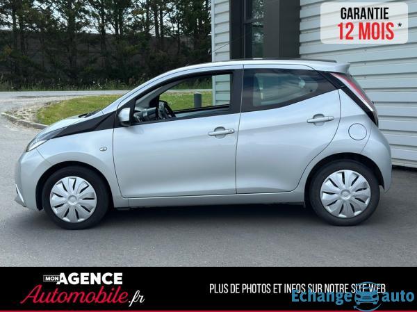 Toyota Aygo 1.0 69ch X-Play *5portes*Camera ReculGARANTIE 12 MOIS