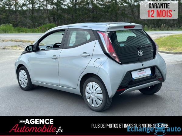 Toyota Aygo 1.0 69ch X-Play *5portes*Camera ReculGARANTIE 12 MOIS