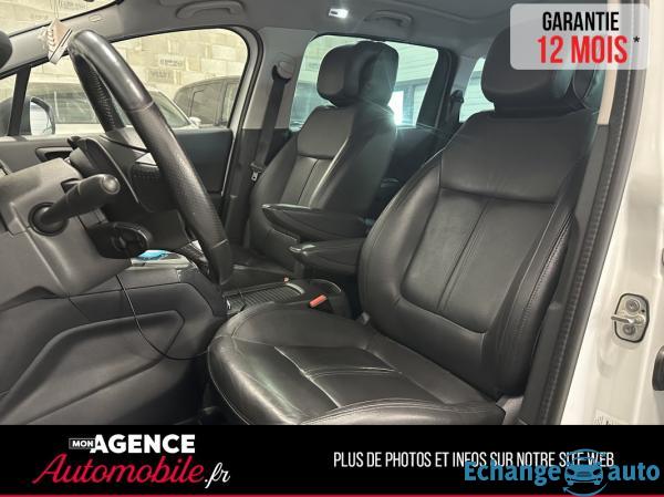 Peugeot 5008 1.6 HDI 115 CV ALLURE