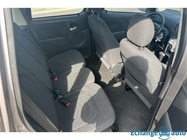TOYOTA YARIS Verso 1.3 VVT-i Sol BVA