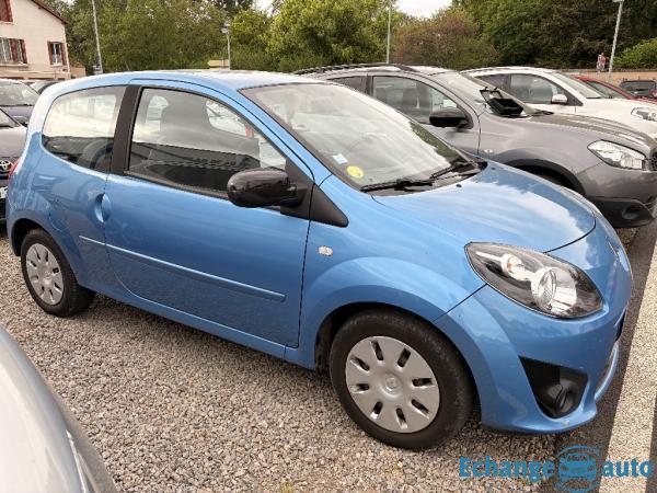 RENAULT TWINGO II 1.5 DCI 75 Authentique 