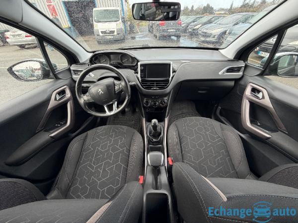 PEUGEOT 2008 1.6 BlueHDi 100ch BVM5 STYLE