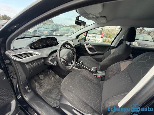 PEUGEOT 2008 1.6 BlueHDi 100ch BVM5 STYLE