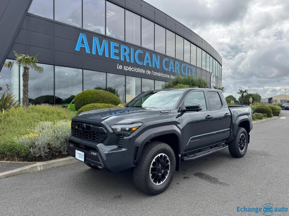 TOYOTA TACOMA