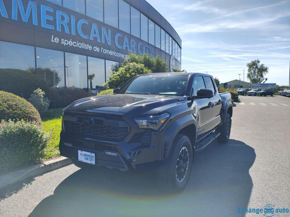 TOYOTA TACOMA