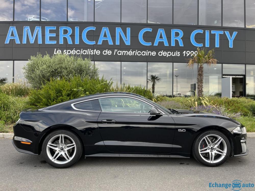FORD MUSTANG