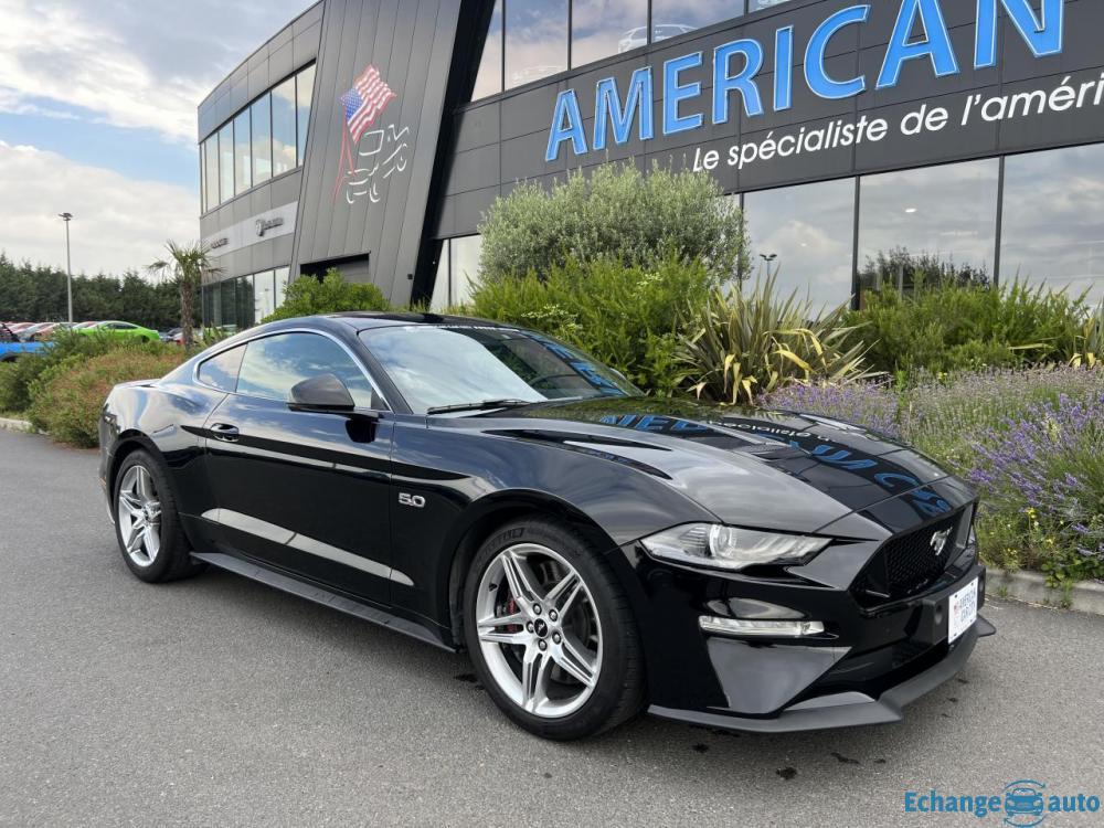 FORD MUSTANG